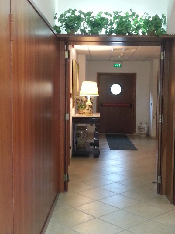 Hotel Maddaloni Tufino Экстерьер фото